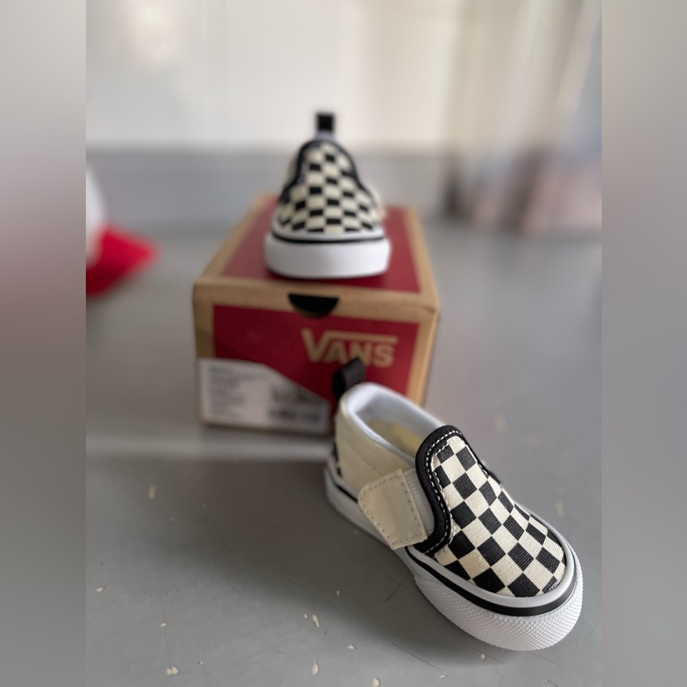 Infant size 2 Vans, Brand new never worn
